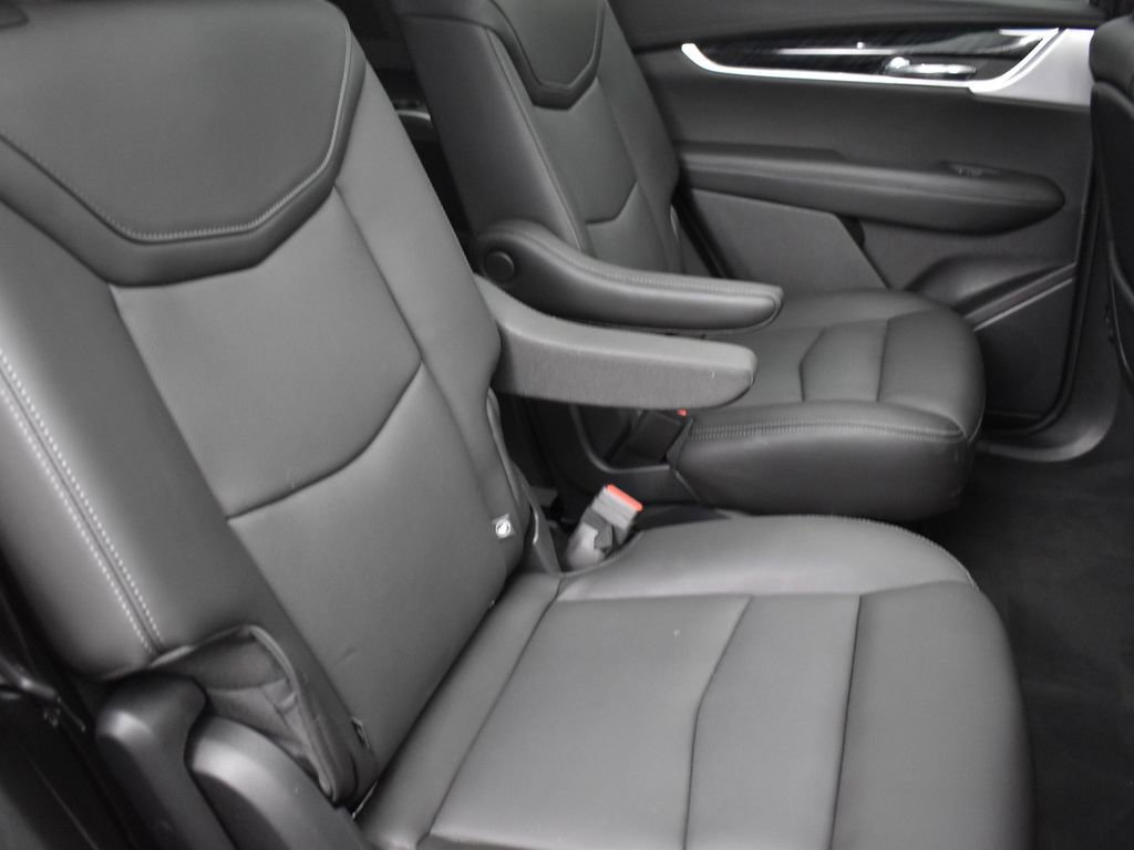 Certified 2024 Cadillac XT6 Premium Luxury w/ Technology Package image 34