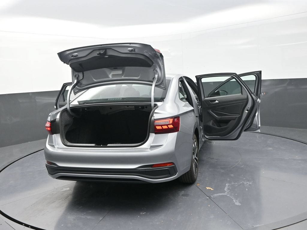 New 2026 Volkswagen Jetta Sport FWD image 34