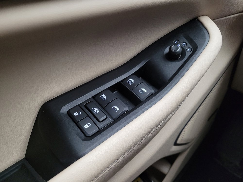 Used 2022 Jeep Grand Cherokee Limited 4xe image 27