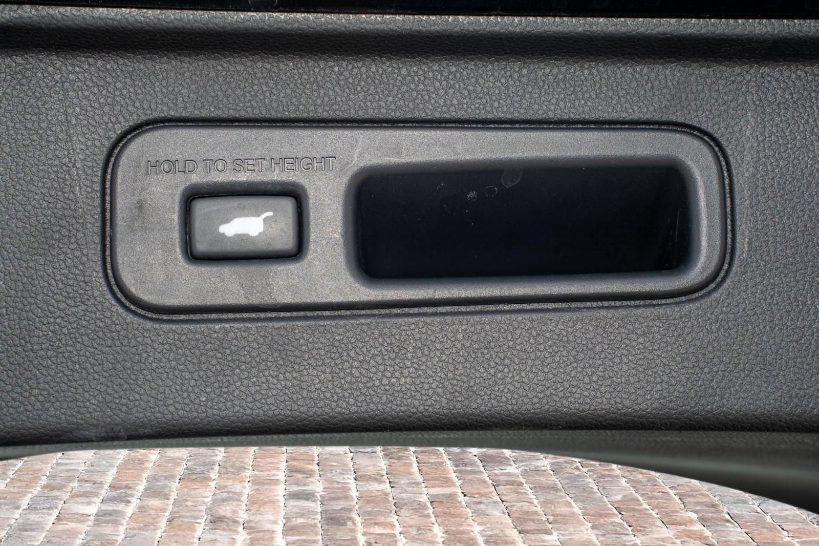 Certified 2024 Honda Pilot EX-L image 12