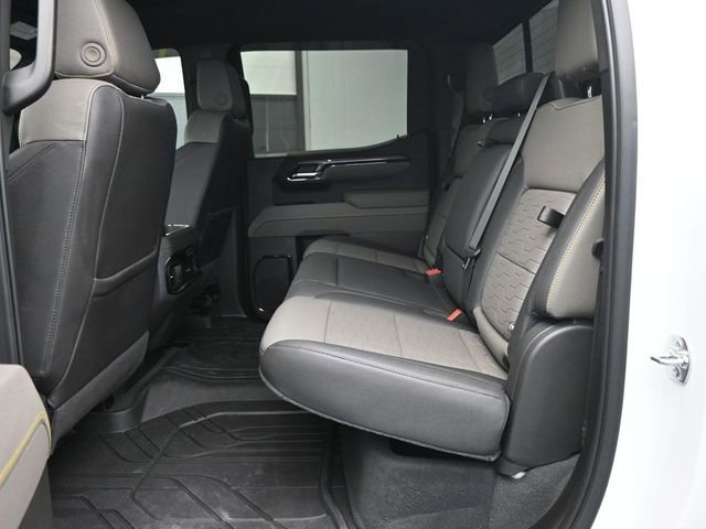 Used 2025 Chevrolet Silverado 1500 ZR2 image 8