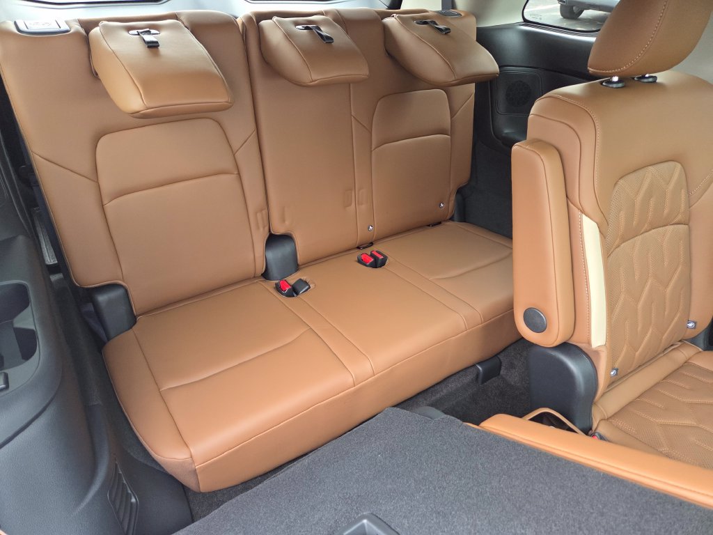 New 2026 Nissan Pathfinder Platinum AWD/4WD image 31