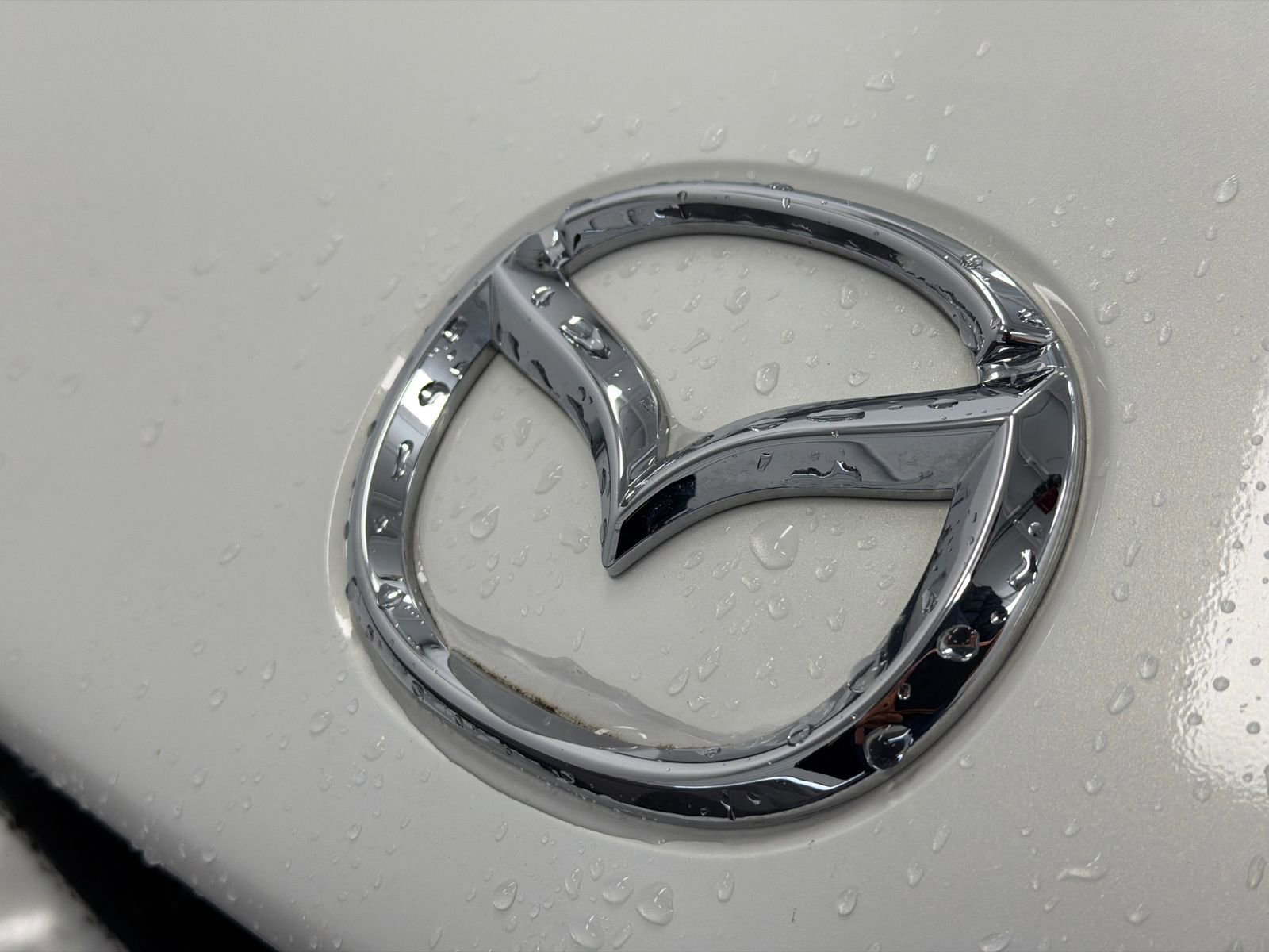 Used 2017 MAZDA MX-5 Miata Grand Touring image 12