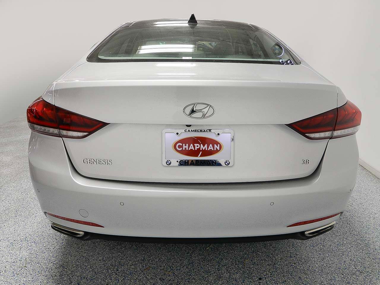 Used 2015 Hyundai Genesis 3.8 w/ Option Group 04 RWD image 4