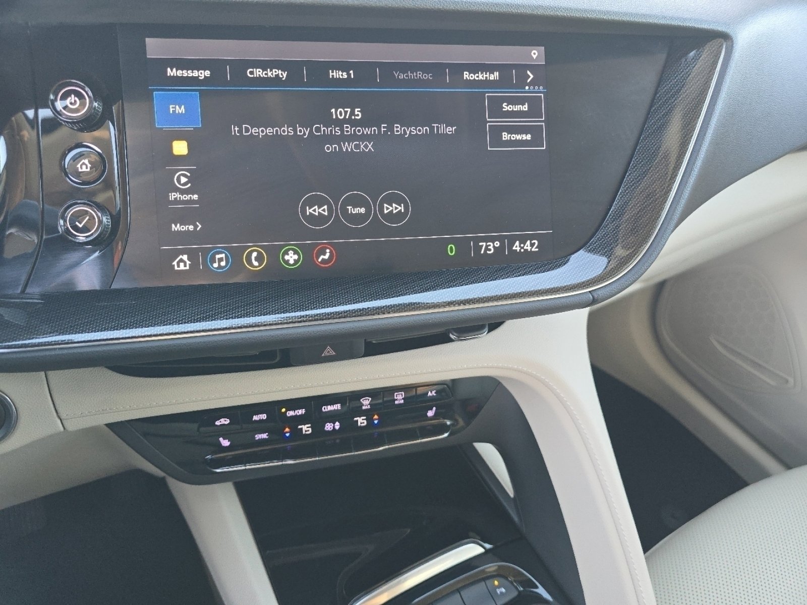 Used 2021 Buick Envision Essence image 35