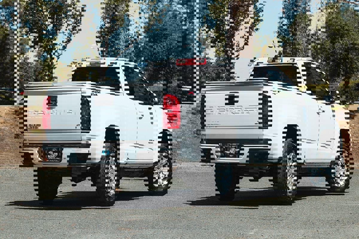 Used 2021 Chevrolet Colorado LT w/ Fleet Safety Package image 7