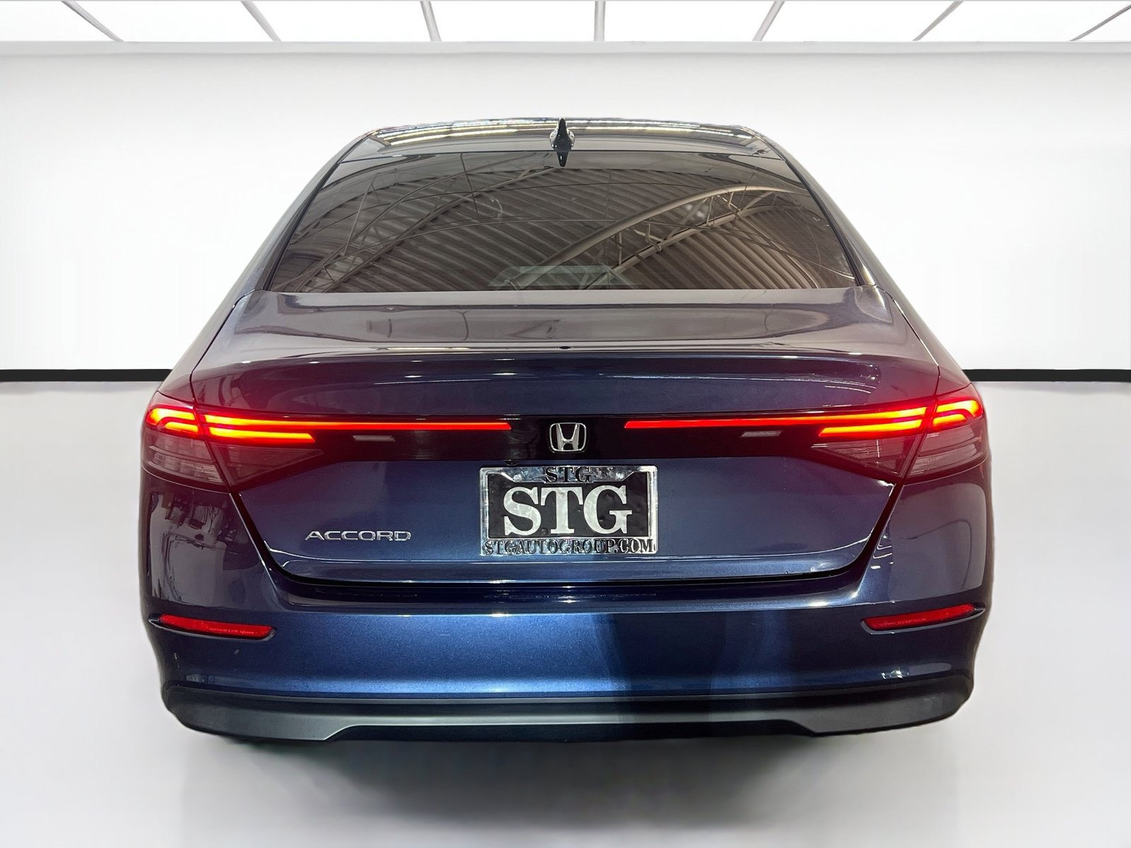 Used 2025 Honda Accord SE image 5