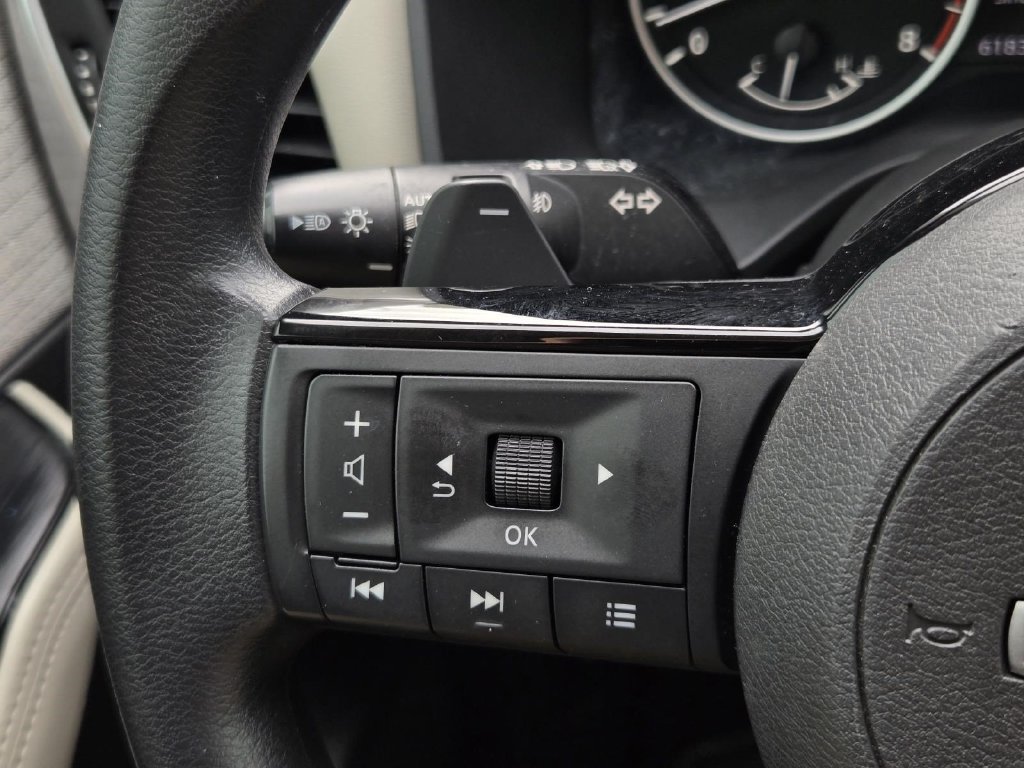 Certified 2023 Nissan Rogue SV FWD image 26