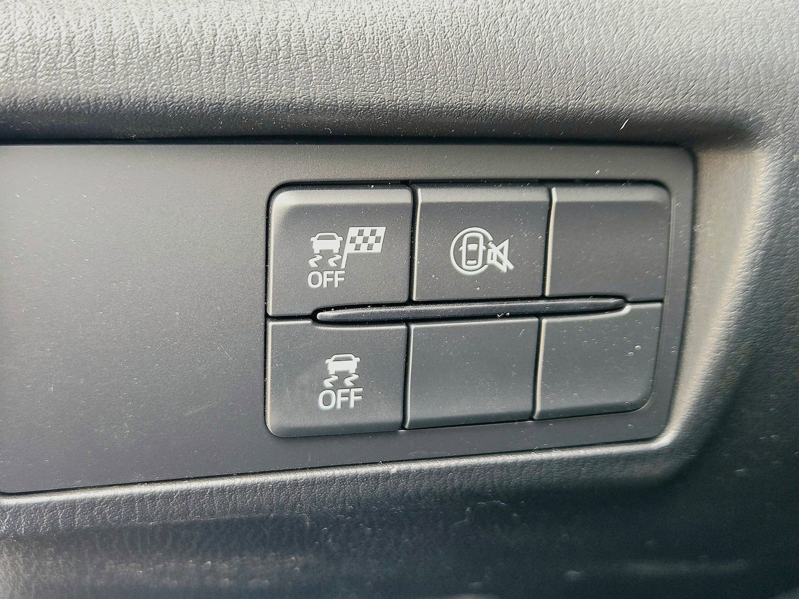 New 2026 MAZDA MX-5 Miata Club image 16