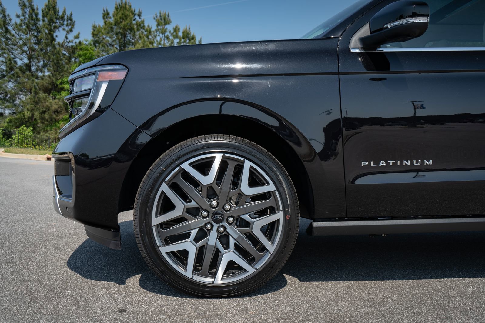 New 2026 Ford Expedition Platinum AWD/4WD image 11
