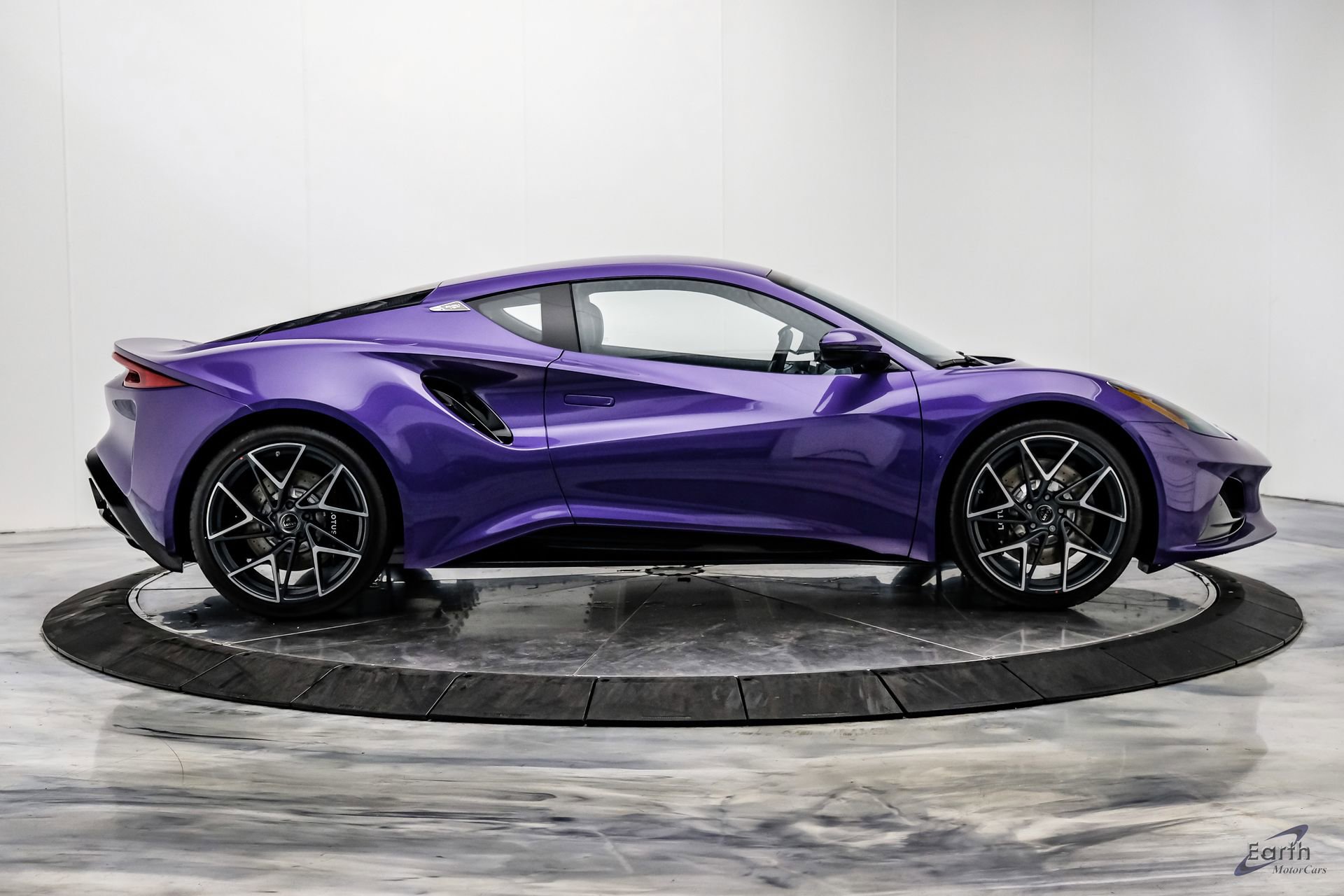 New 2026 Lotus Emira V6 SE RWD image 23