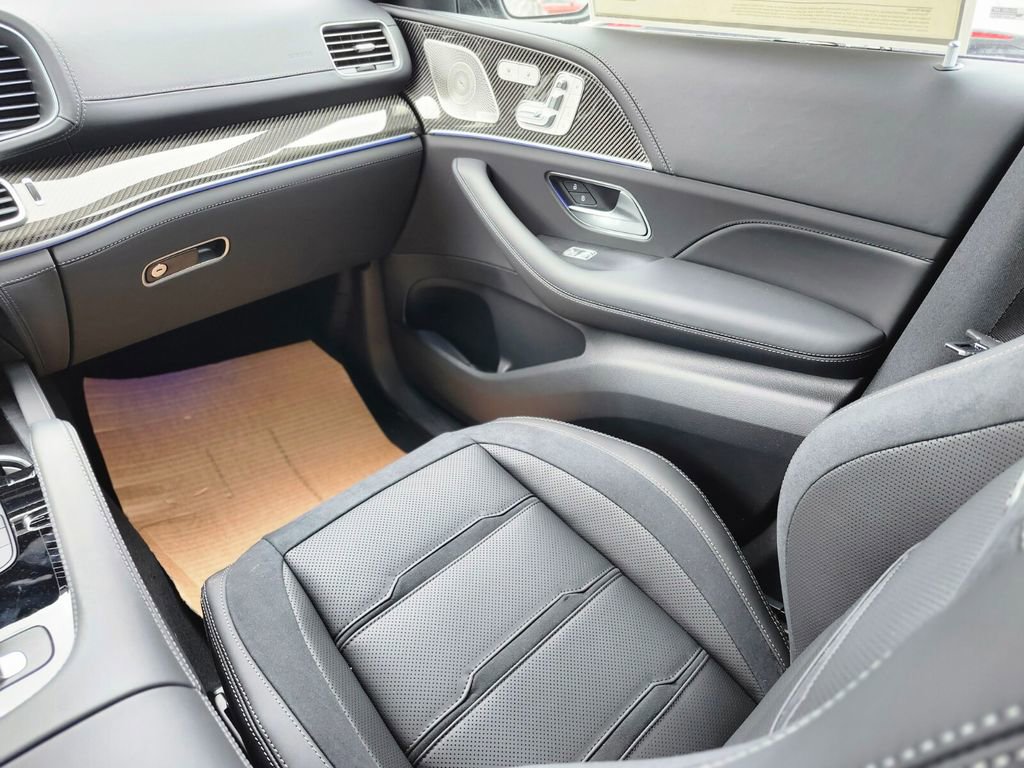 New 2026 Mercedes-Benz GLE 53 AMG 4MATIC Coupe image 17