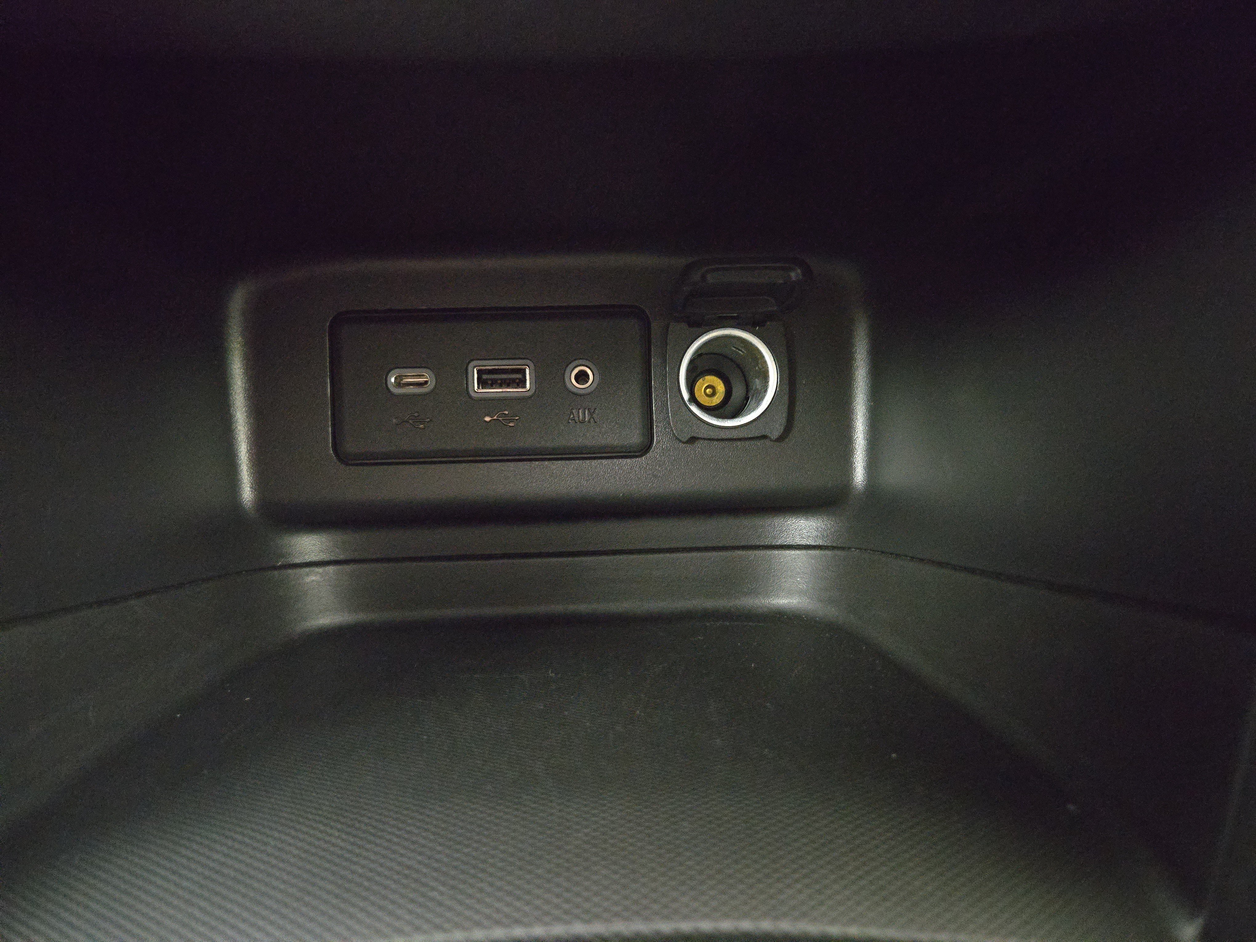 Certified 2020 Chevrolet Equinox LT w/ Driver Convenience Package FWD image 26