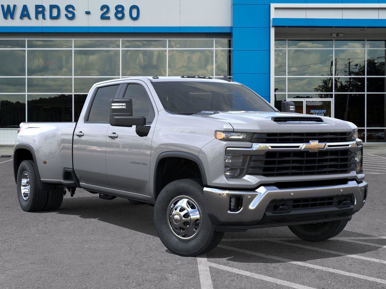 New 2026 Chevrolet Silverado 3500 LT w/ All Star Edition AWD/4WD image 7