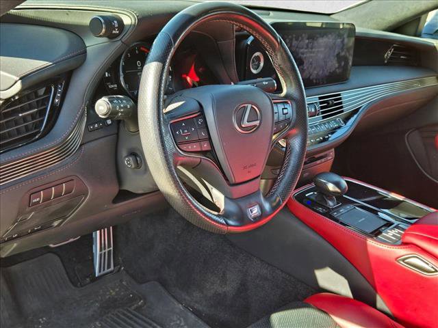 Used 2022 Lexus LS 500 F Sport image 9