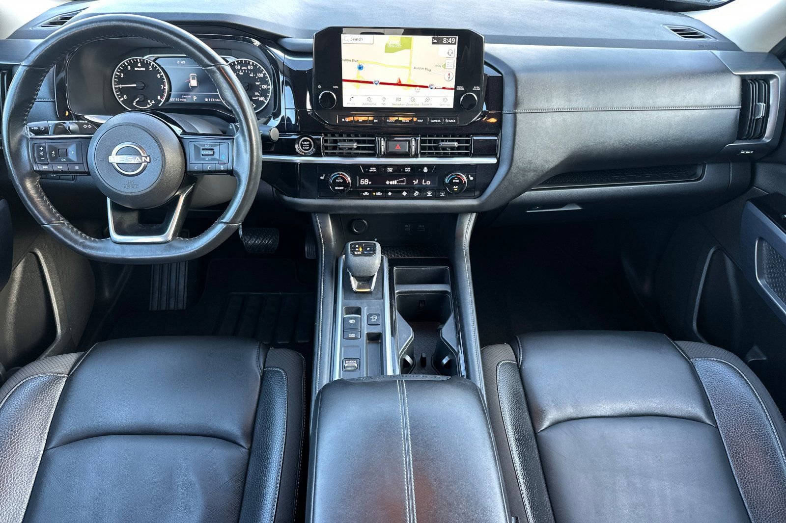 Used 2022 Nissan Pathfinder SL w/ SL Black Package image 15