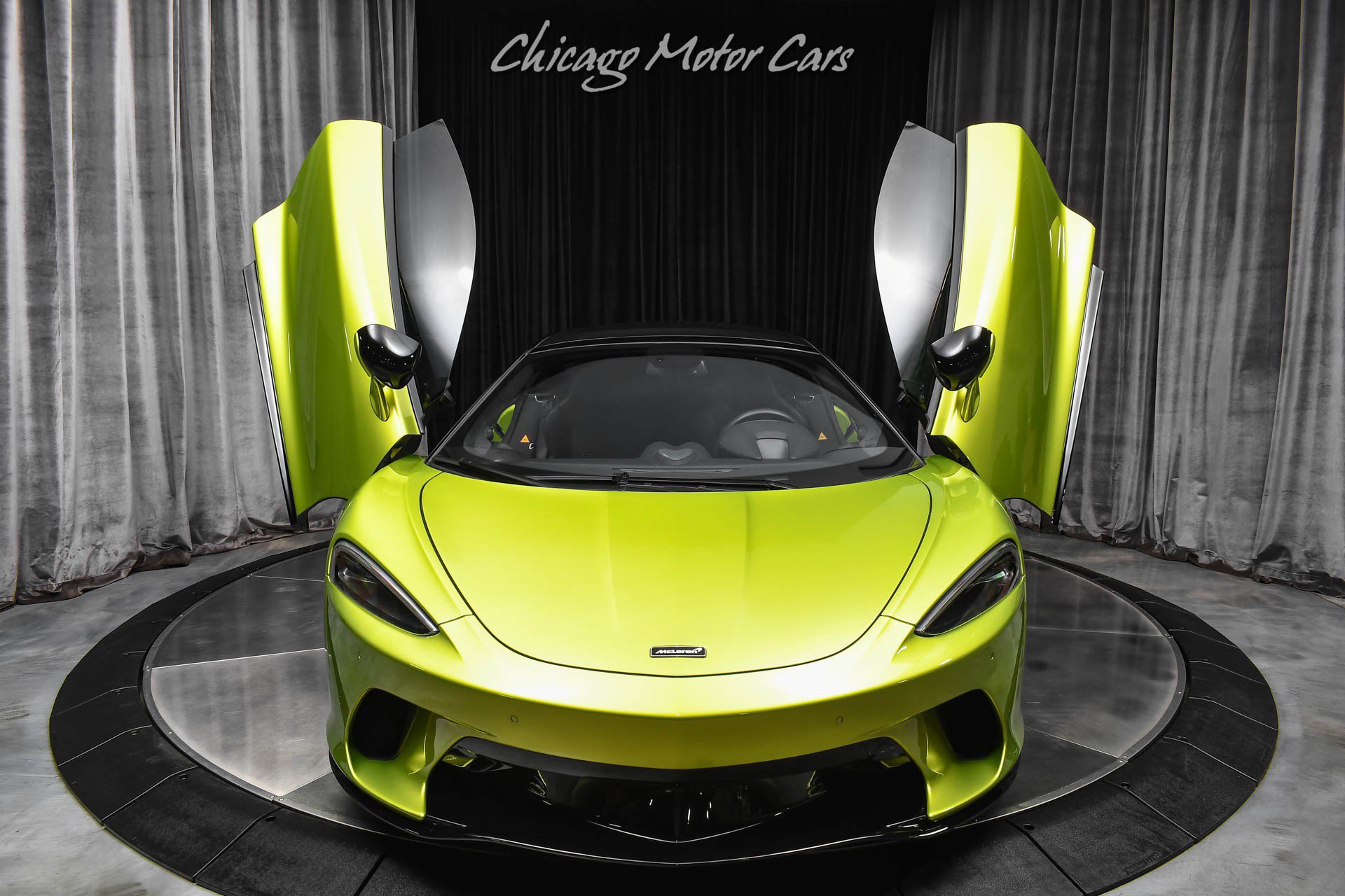 Used 2023 McLaren GT RWD image 33