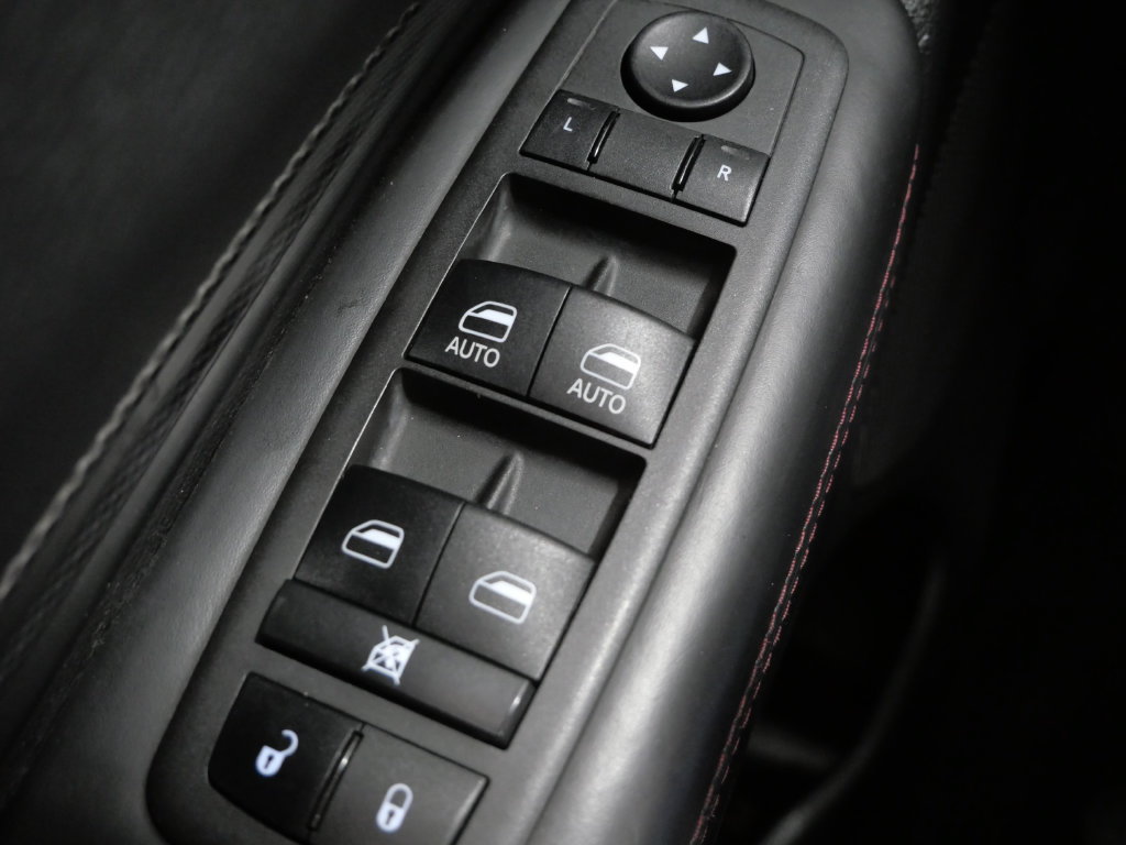 Used 2022 Dodge Durango R/T w/ Blacktop Package AWD/4WD image 14