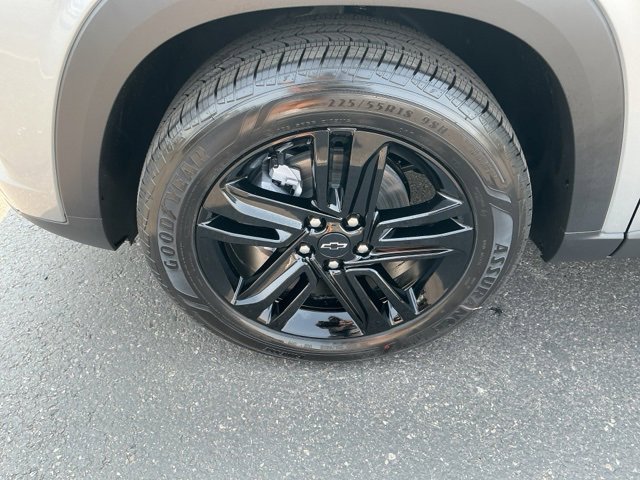 New 2025 Chevrolet Trax ACTIV w/ Driver Confidence Package image 9