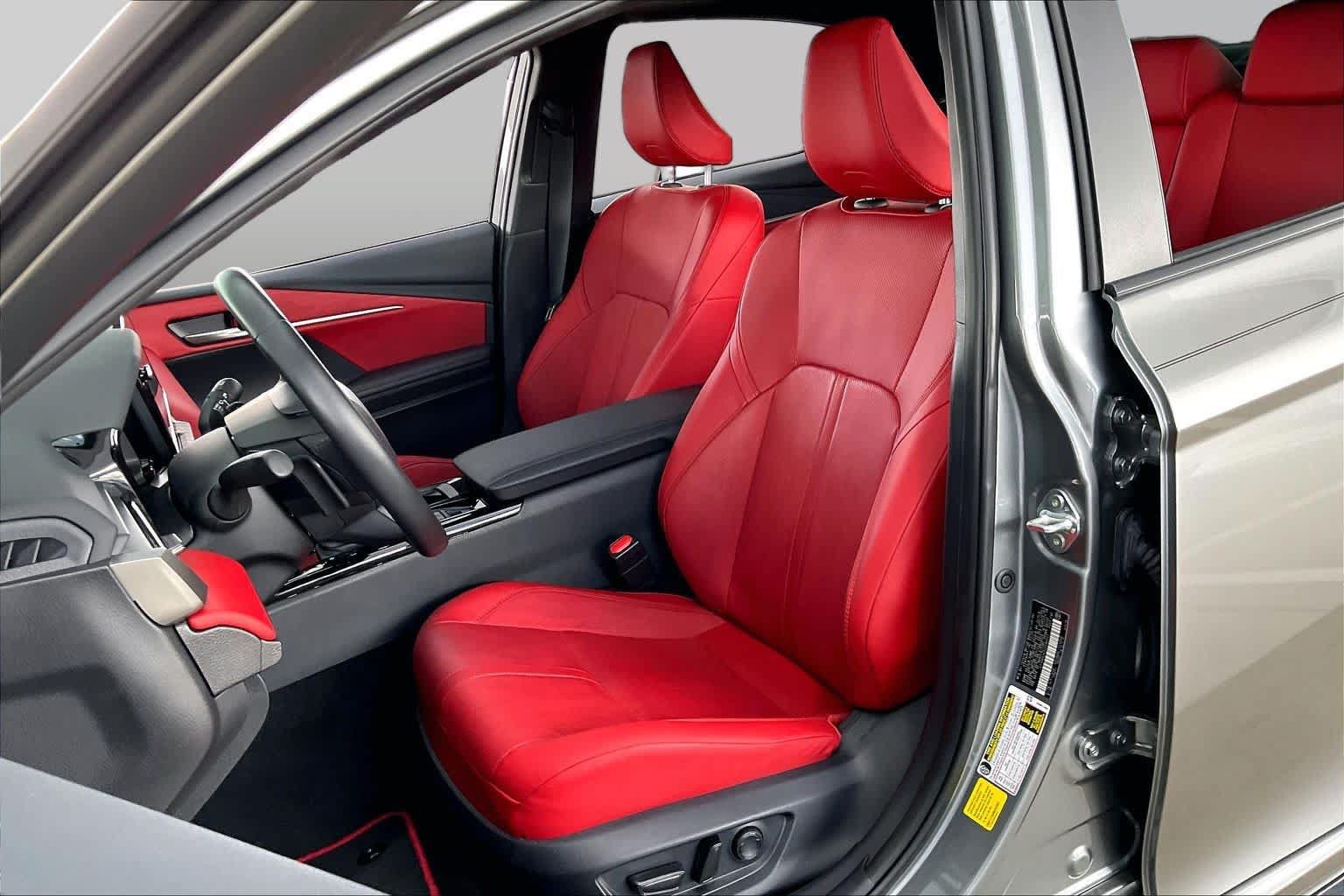 Used 2025 Toyota Camry XSE w/ Premium Package FWD image 8