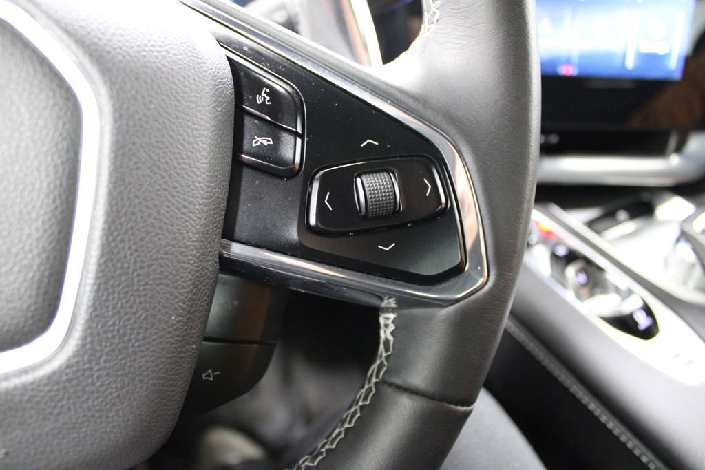 Used 2024 Chevrolet Corvette Stingray Coupe w/ Z51 Performance Package image 32