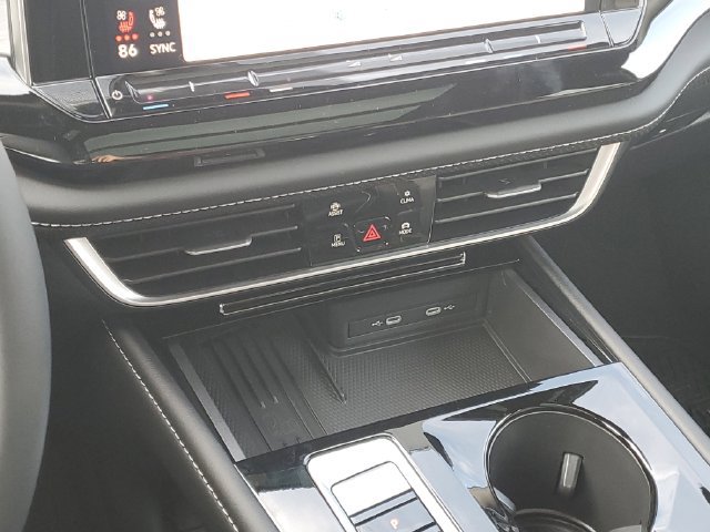 New 2026 Volkswagen Atlas Cross Sport SE AWD/4WD image 24
