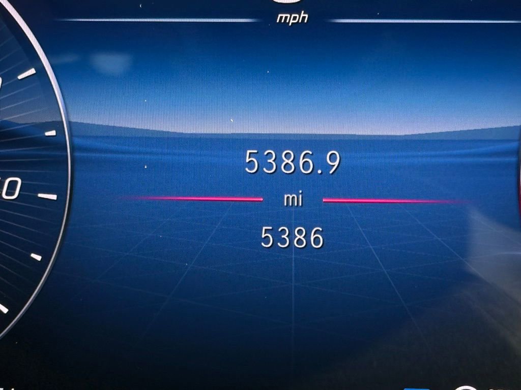 Used 2025 Mercedes-Benz C 300 4MATIC Sedan image 17