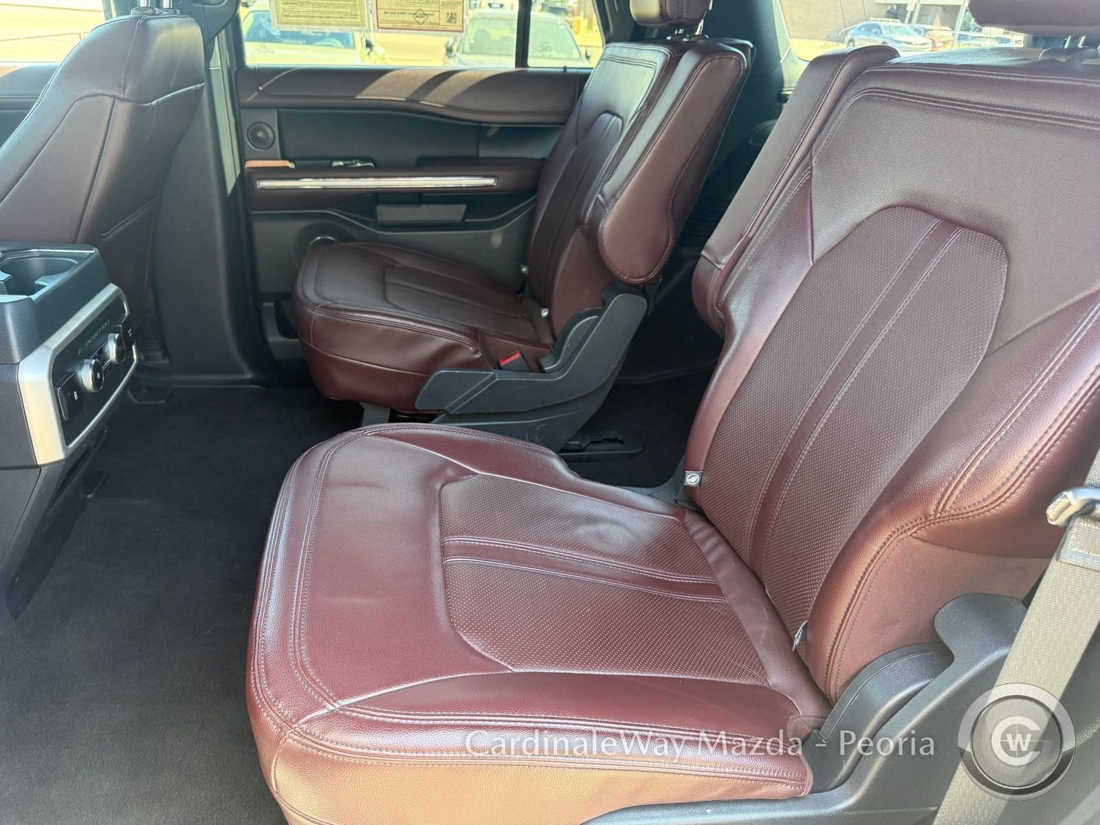 Used 2023 Ford Expedition Limited RWD image 26