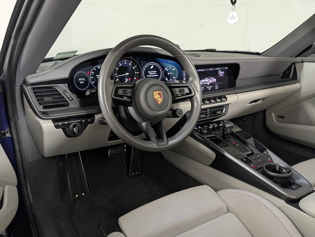 Certified 2020 Porsche 911 Carrera 4S image 4