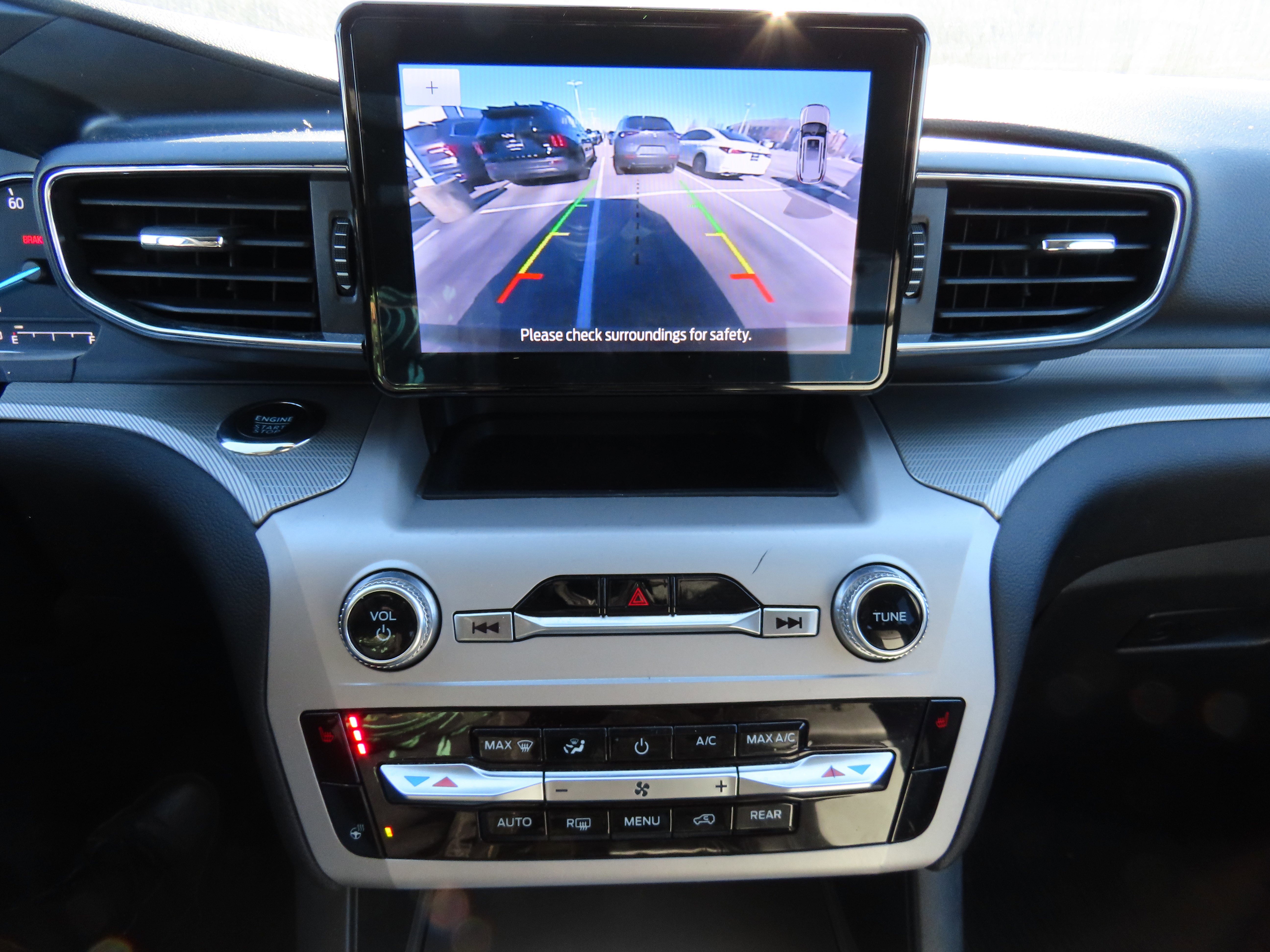 Used 2023 Ford Explorer XLT w/ Equipment Group 202A image 26