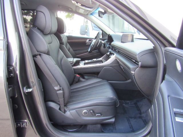 Used 2024 Genesis GV80 2.5T image 23