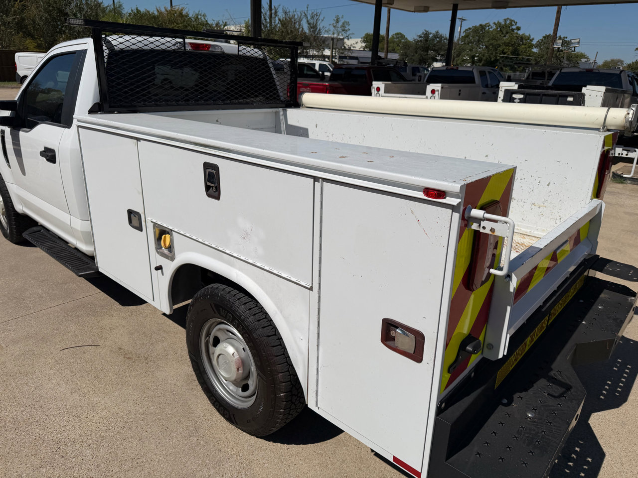Used 2019 Ford F250 XL w/ Power Equipment Group image 11
