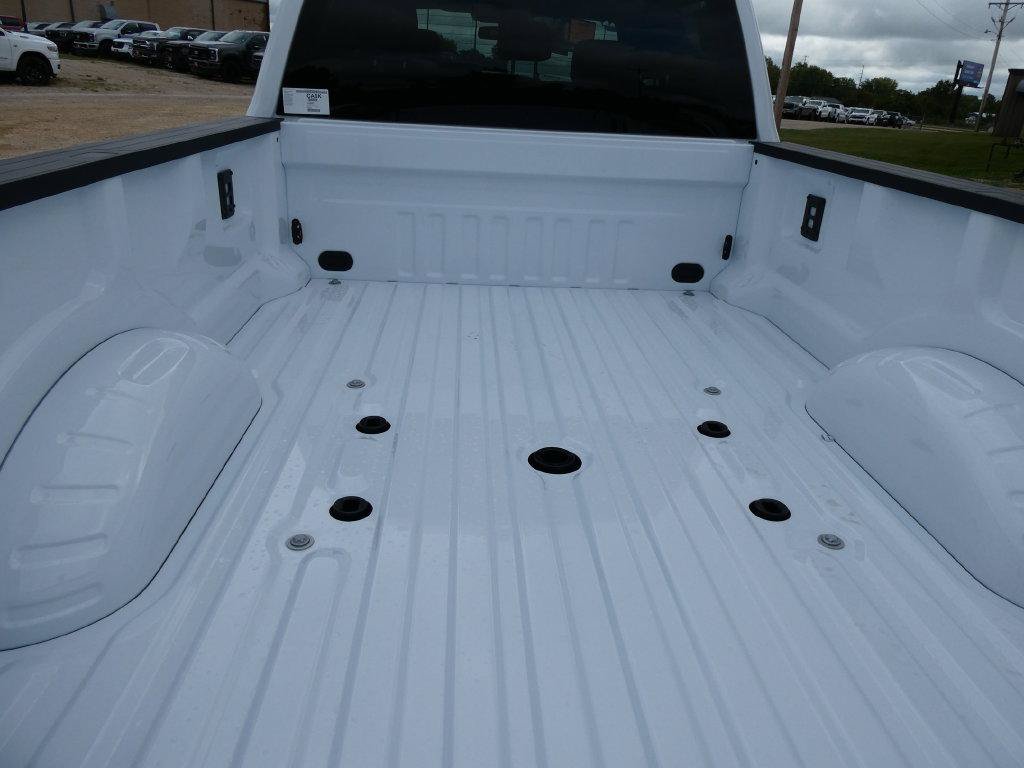 New 2027 Ford F350 Lariat AWD/4WD image 6