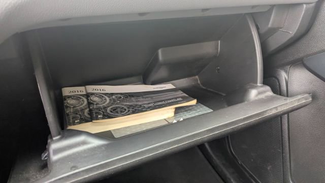 Used 2016 Chevrolet Colorado W/T image 35