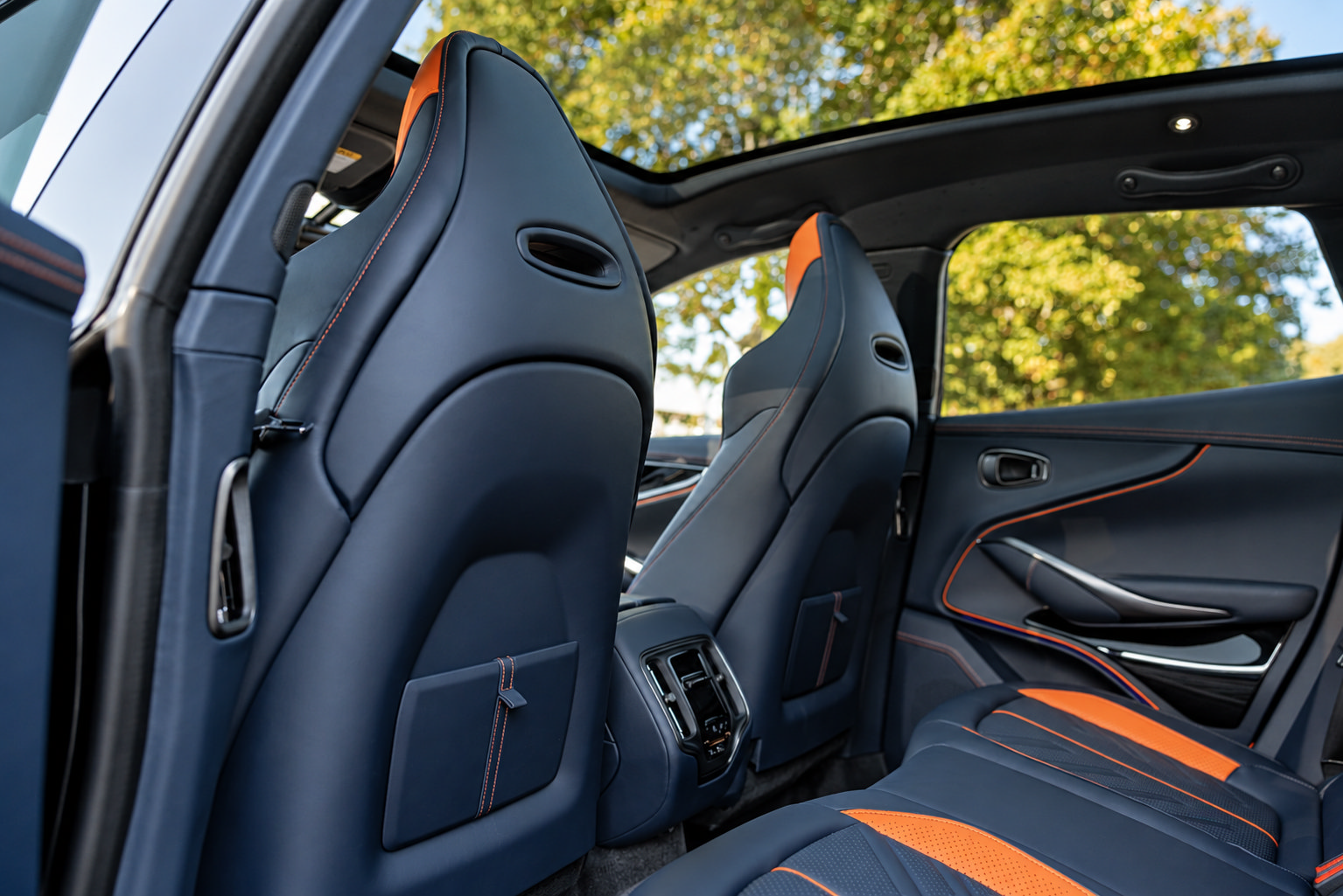 New 2026 Aston Martin DBX S AWD/4WD image 22