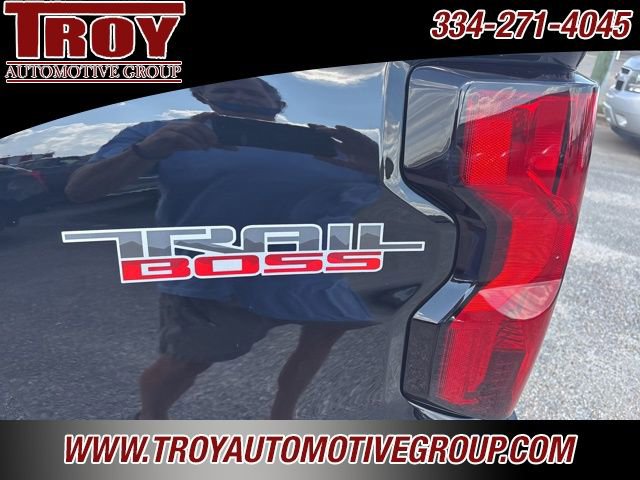 Used 2023 Chevrolet Colorado Trail Boss w/ Advanced Trailering Package image 22