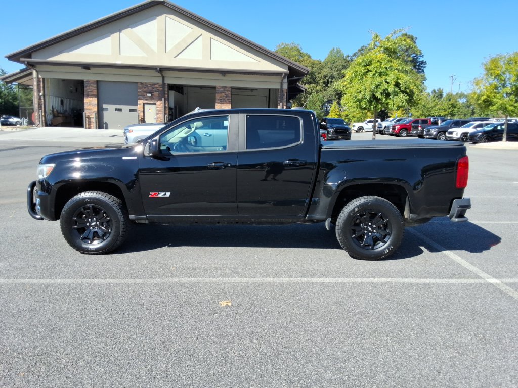 Certified 2019 Chevrolet Colorado Z71 w/ Z71 Midnight Edition AWD/4WD image 8