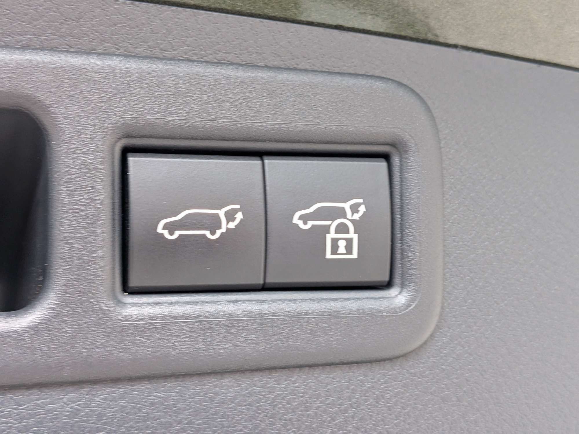 Used 2023 Lexus RX 350 FWD w/ Cold Area Package image 14