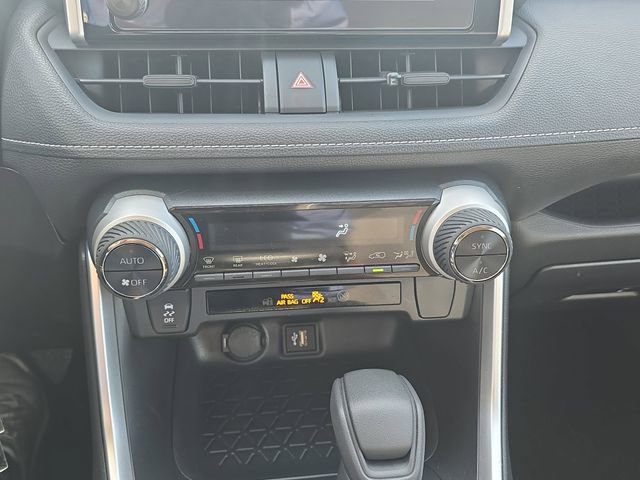 Used 2025 Toyota RAV4 LE image 23