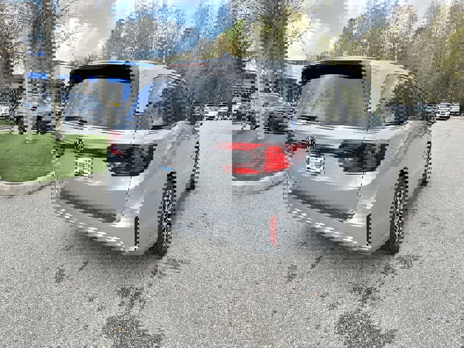 New 2026 Honda Odyssey EX-L image 6