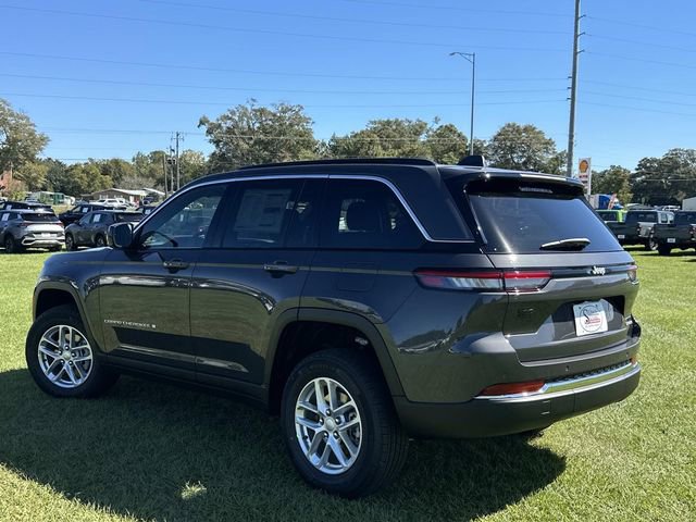 New 2025 Jeep Grand Cherokee Laredo X w/ Luxury Tech Group I image 16