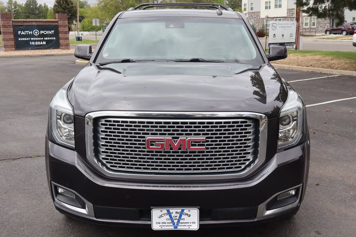 Used 2017 GMC Yukon Denali w/ Open Road Package AWD/4WD image 12