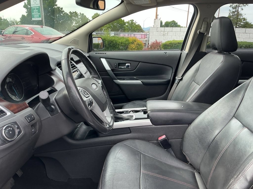 Used 2012 Ford Edge Limited AWD/4WD image 10