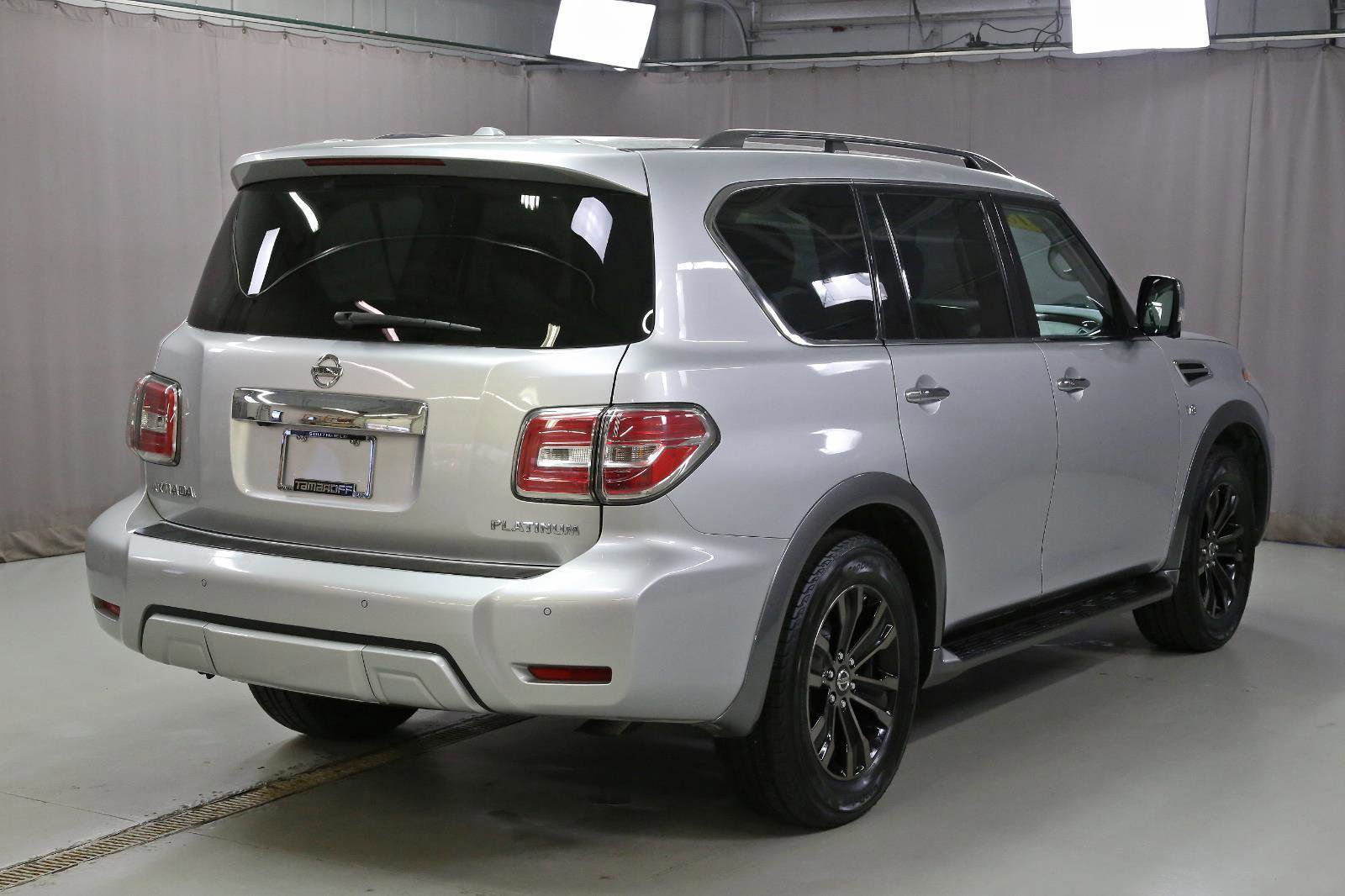 Used 2018 Nissan Armada Platinum w/ Captain Seat Package image 19