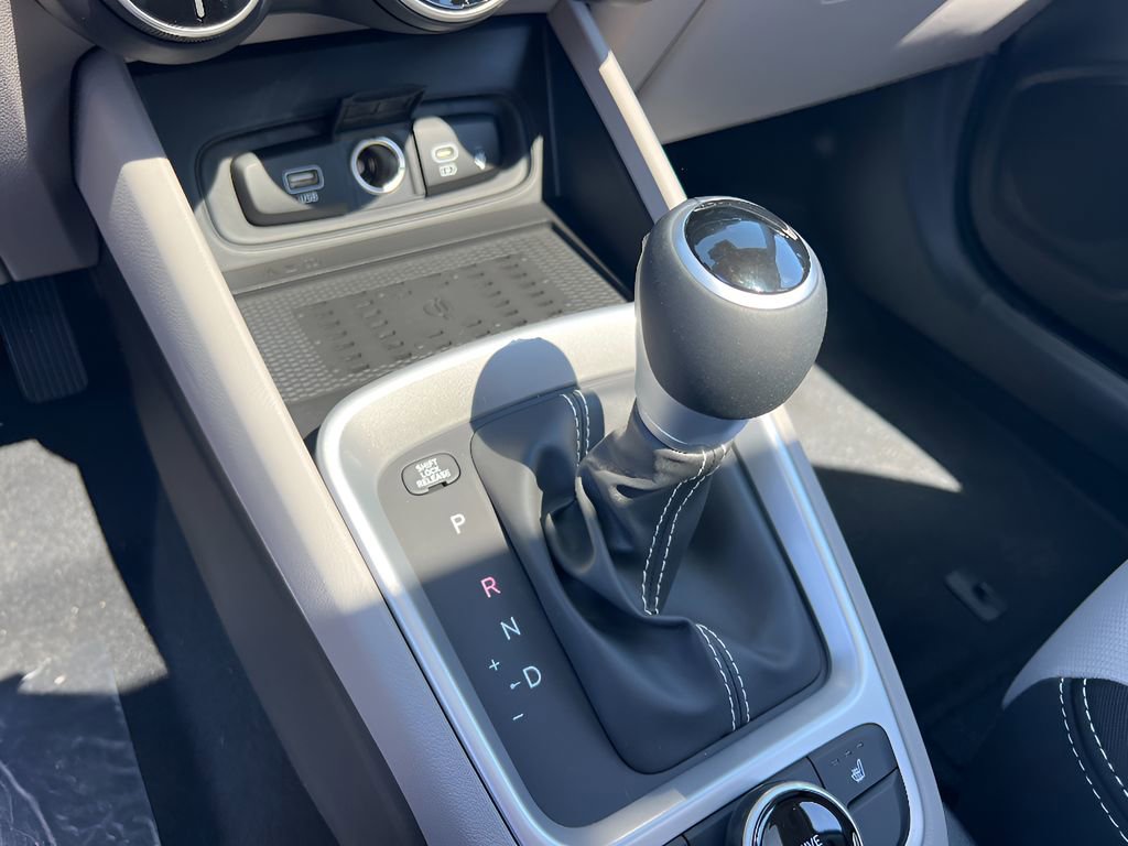 New 2026 Hyundai Venue SEL FWD image 25