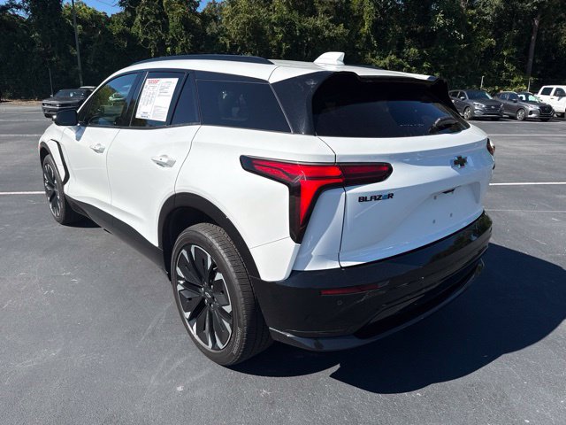 Used 2024 Chevrolet Blazer EV RS AWD/4WD image 3