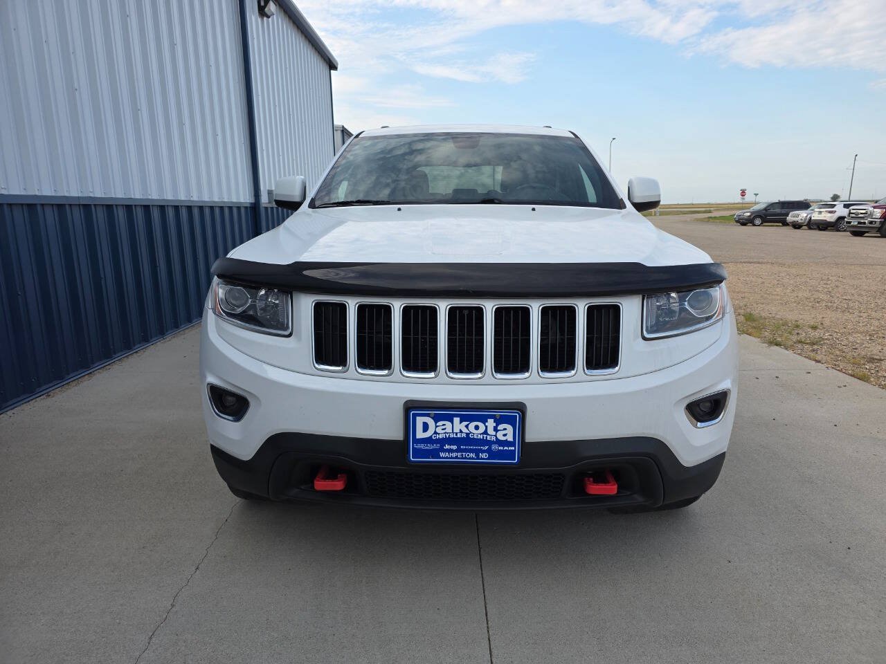 Used 2015 Jeep Grand Cherokee Laredo w/ Quick Order Package 23E AWD/4WD image 3
