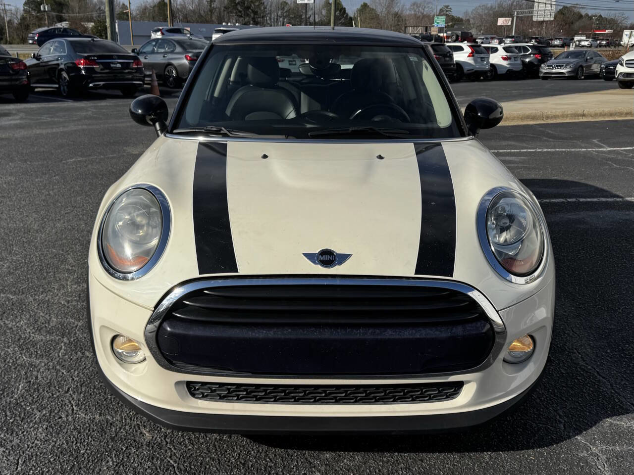 Used 2016 MINI Cooper 2-Door Hardtop image 2