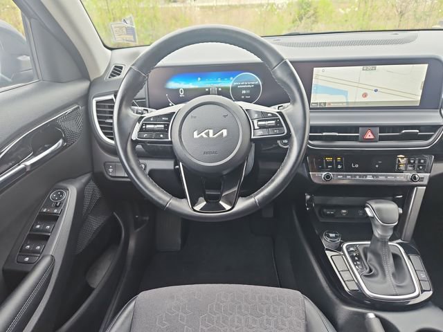 Used 2024 Kia Seltos S image 14