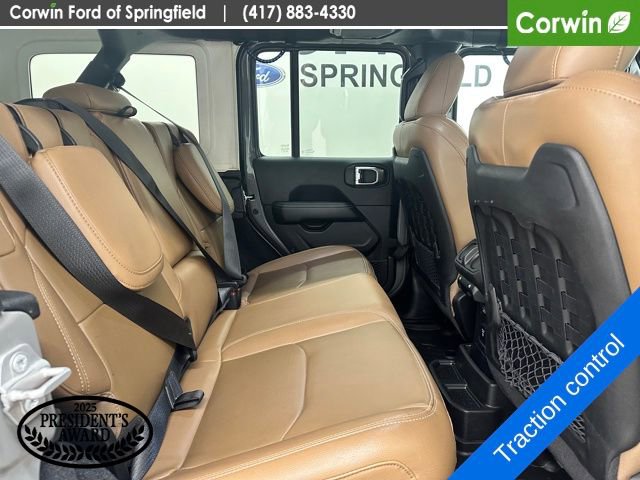 Used 2023 Jeep Wrangler Unlimited Rubicon 4xe w/ Steel Bumper Group AWD/4WD image 13